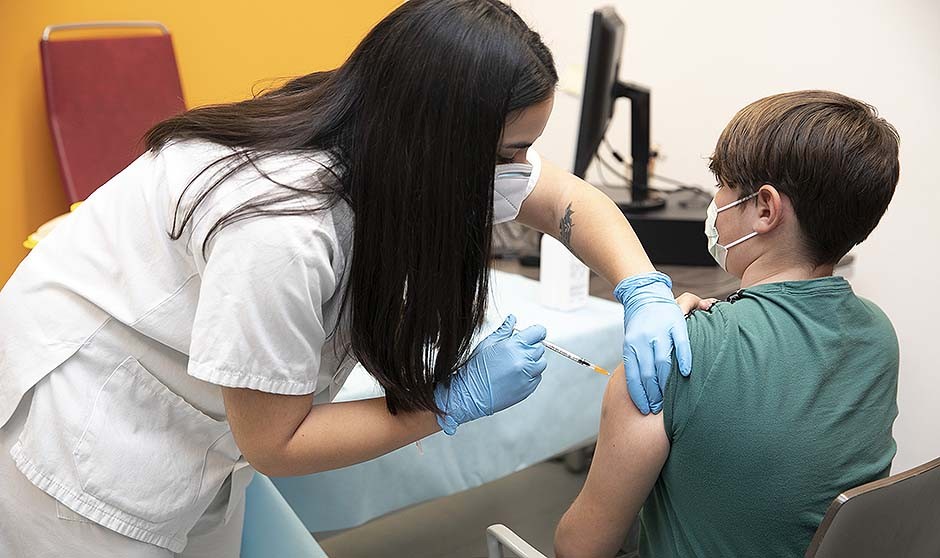 La cobertura vacunal de difteria, tétanos y tos ferina cae en España. 