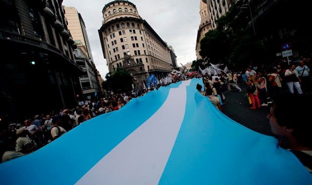 España, puerta de Europa a la llegada de médicos argentinos