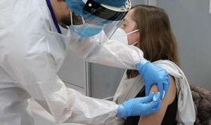 España recibe el primer cargamento de vacunas de Novavax con 800.000 dosis