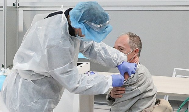 España vacuna con pauta completa al 85% de la población entre 40 y 49 años