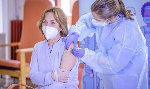 España ya ha administrado el 18% de las vacunas recibidas