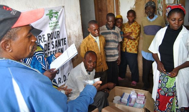 Esteve y Farmamundi renuevan su convenio de colaboración