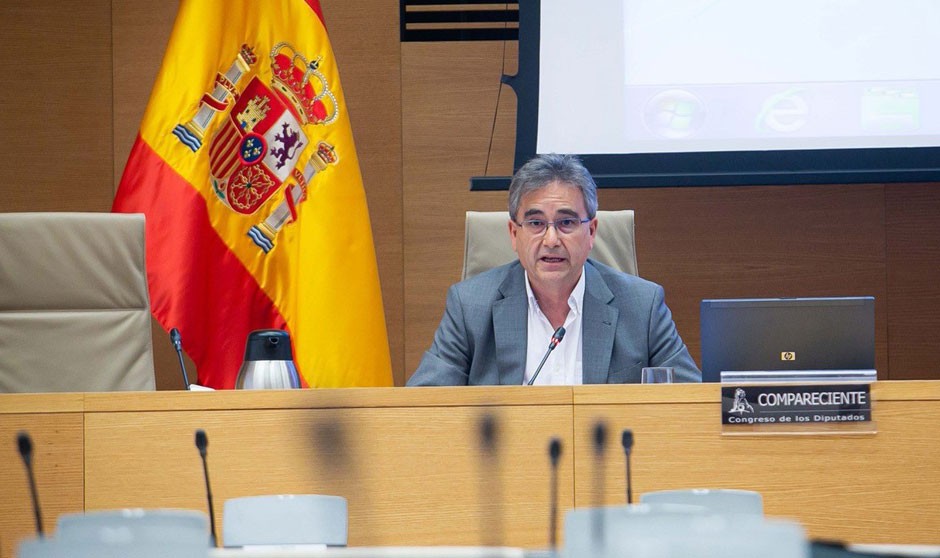 De temporal a estructural en 1 año sin examen, propuesta enfermera a Iceta