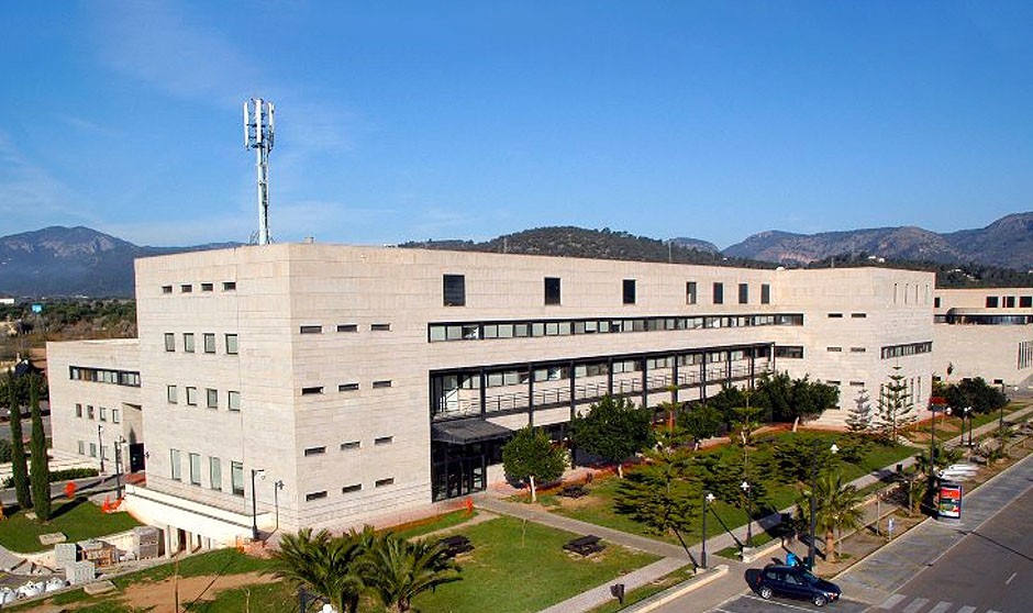 La UIB obtiene la verificación de la Aneca para impartir Farmacia