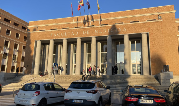 La facultad de Medicina de la Complutense tiene un gran "prestigio", según los estudiantes del grado.