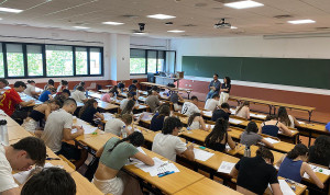 Estudiar Medicina: la asfixia de rozar el 13 en la PAU en nueve facultades