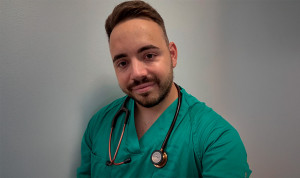  El enfermero Enrique Marrero da el salto a los estudios de Medicina.