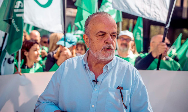  Fernando Hontangas, responsable de sanidad de CSIF, consigue que la UE estudie la falta de reconocimiento de 40.000 técnicos del SNS.