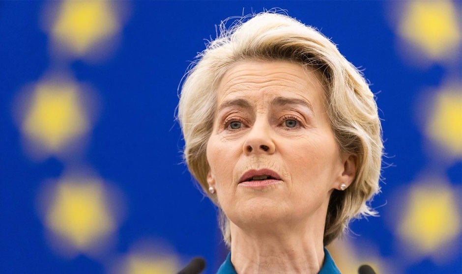 Ursula Von der Leyen, presidenta de la Comisión Europea, valora la reclasificación del SNS. 