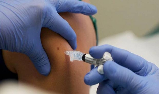 Europa pide a España que suba del 56 al 75% la vacunación gripal en mayores