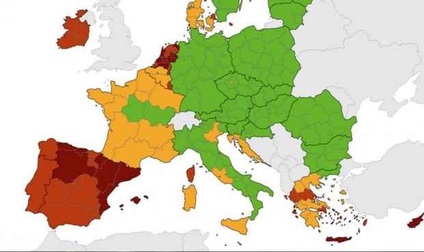 Europa pide "encarecidamente" evitar los viajes a media España por el Covid