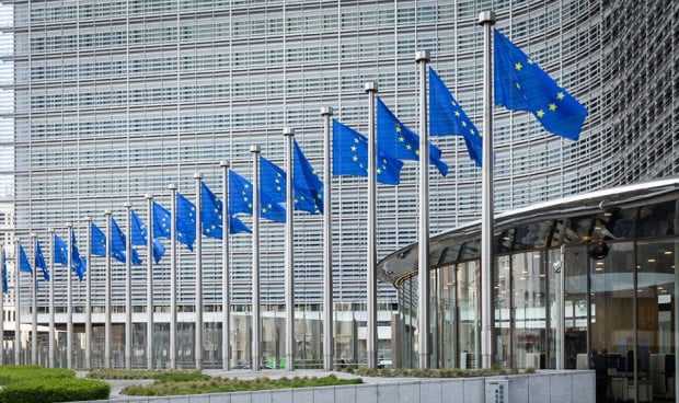 Europa quiere sumar 500 ensayos clínicos multinacionales en 5 años