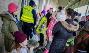 Europa recomienda vigilar 3 vacunaciones en los refugiados ucranianos