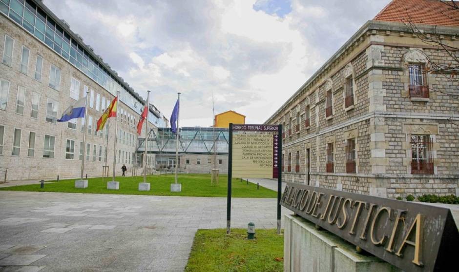 Exgerentes del SCS avalan la gestión de sus altos cargos: "Cumplían la ley"