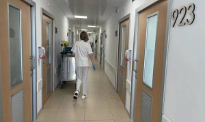 Experiencia y 110 preguntas de test, la ruta de la enfermera fija en Aragón