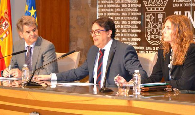 Extremadura celebrará una nueva OPE de Enfermería de Atención Continuada