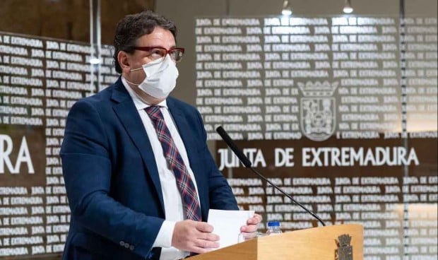 Extremadura propone aumentar un 10% las plazas de Medicina y Enfermería