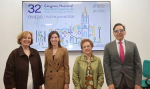 Representantes de SEMG y la concejala de  Educación y de Salud Pública del Ayuntamiento de Oviedo realizan la rueda de prensa previa al 32º Congreso de SEMG