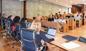 Familia protagoniza el fichaje docente en Vigo para descentralizar Medicina