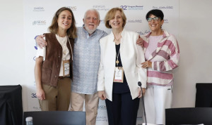  Cristina Santomé, Michel Poulain, Pilar Rodríguez Ledo y Ana Canelada. El 32º Congreso de la SEMG analiza en Oviedo la longevidad desde una perspectiva científica y aplicada a la Atención Primaria