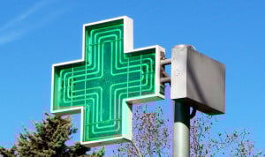 Farmacéuticos asalariados urgen ya su convenio: "Estamos hartos de esperar"