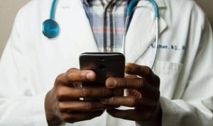 Farmacia Hospitalaria analiza el modelo chatbot para evitar intoxicaciones