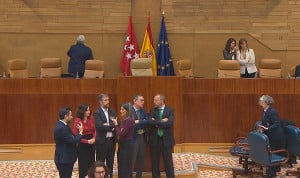 Fátima Matute asiste una emergencia médica en pleno debate de la Asamblea