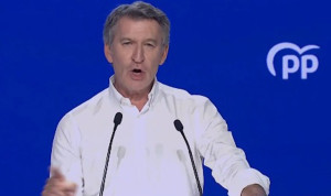 Feijóo fía a su escudera "más versátil y leal" su credo sanitario en el PP