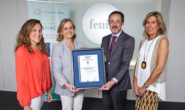 Fenin recibe el Certificado del Sistema de Gestión de Calidad de Aenor