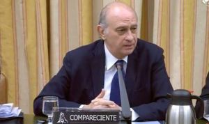 Fernández Díaz ve "deleznable" que le acusen de hundir la sanidad catalana