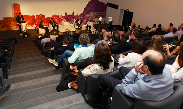 Fin de semana de congresos sanitarios y de tendencias novedosas