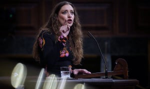  Ester Muñoz, vicesecretaria de Sanidad y Educación del PP, pide financiación para la Ley ELA.