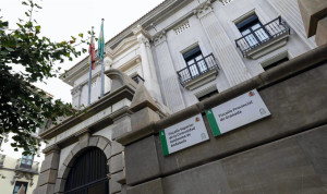 Archivan las denuncias por cribados a dos exconsejeros y directivos del SAS