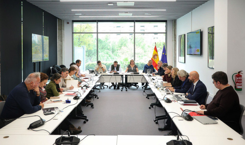  Función Pública ofrece subir sueldos un 2,5% a médicos y enfermeros en 2025