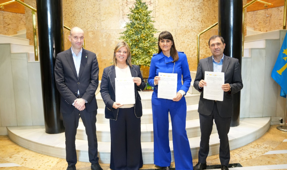 Firma del acuerdo del Programa para el Desarrollo de Servicios Digitales Inteligentes en el Sistema Nacional de Salud (SNS) en el Principado de Asturias.