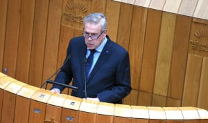 Antonio Gómez Caamaño, conselleiro de Sanidade, en el Parlamento de Galicia, anuncia ampliaciones en vacunas contra el VPH