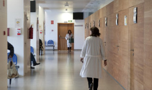 Galicia plantea aumentos salariales a sus médicos de Urgencias de hospital