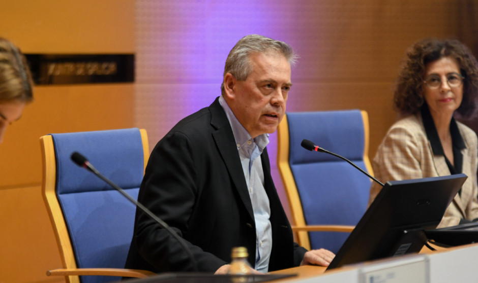  Antonio Gómez Caamaño, conselleiro de Sanidade de la Xunta de Galicia. 