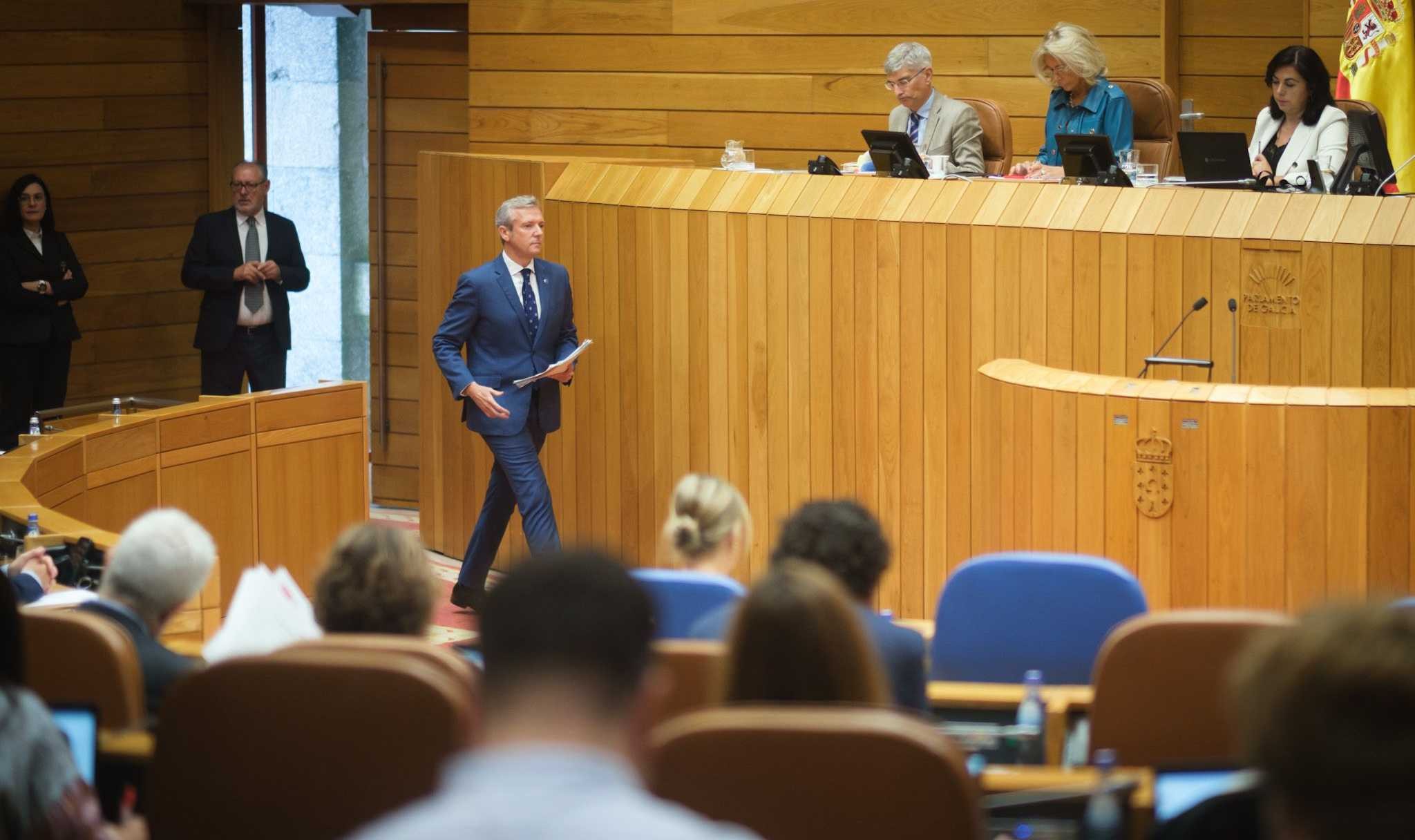 Alfonso Rueda, presidente de la Xunta de Galicia, apoya una nueva bajada de la nota de corte del MIR para reflotar la Medicina de Familia