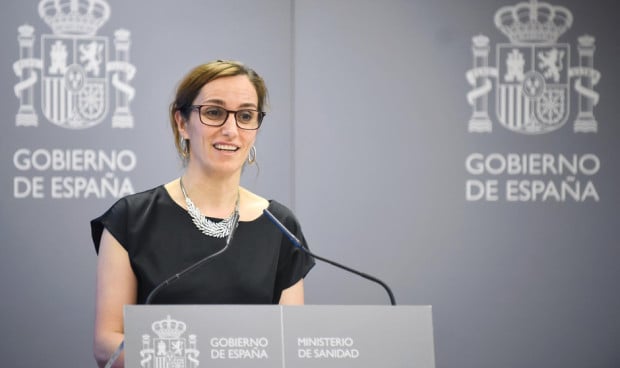La ministra de Sanidad, Mónica García, que defiende las mejoras incorporadas al borrador del nuevo Estatuto Marco