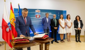 Santiago García deja su cargo en la Consejería de Sanidad de Cantabria
