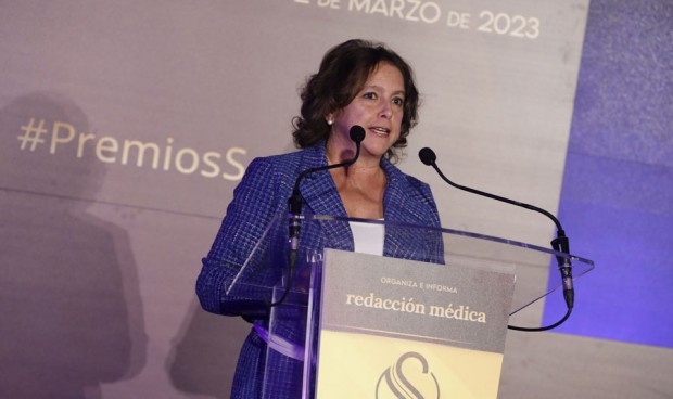 La consejera de Salud y Consumo de la Junta de Andalucía, Catalina García, presenta la incorporación de la categoría de Facultativo Especialista en el Área de Geriatría