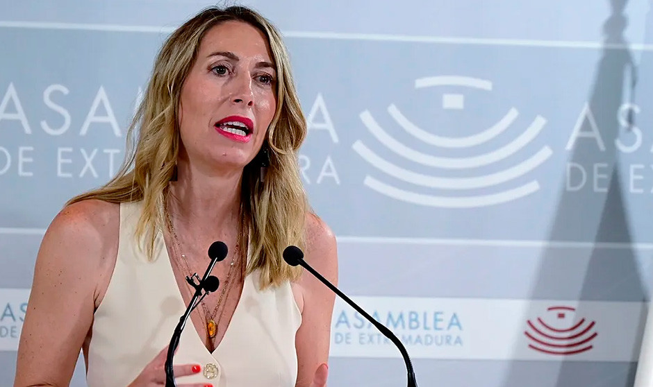 María Guardiola promete en su programa un plan de reapertura de Servicios de hospitales en Extremadura