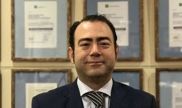 Gutiérrez Sequera, nuevo subdirector en el equipo hospitalario de Granada