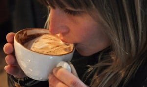 Hasta 3 tazas de café al día reducen el riesgo de accidente cerebrovascular