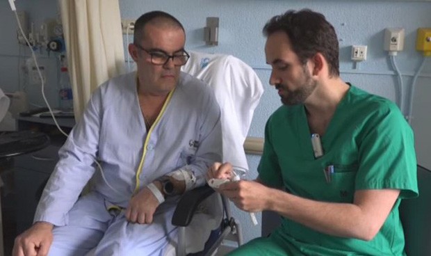 Hazaña médica en Madrid: le salvan la vida fabricando una aorta 3D 'exprés'