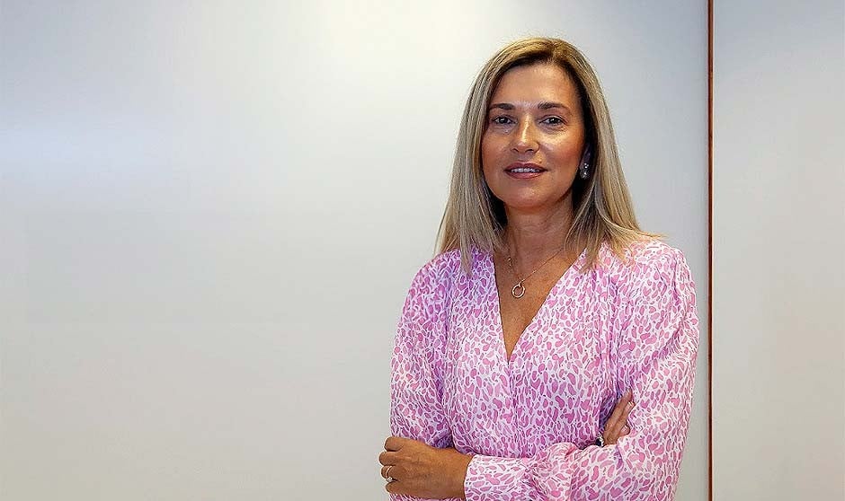 La hematóloga María Victoria Mateos, reconocida en los Premios Sanitarias