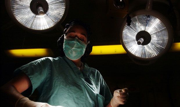 Hilo de rondas médicas: Interna a lo West Side Story y Cirugía como Matrix