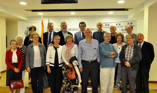 HM Hospitales ofrece asistencia gratuita a médicos jubilados de A Coruña