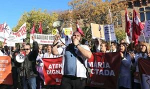 Huelga médica en Cataluña: el ICS no cede a 28 pacientes al día